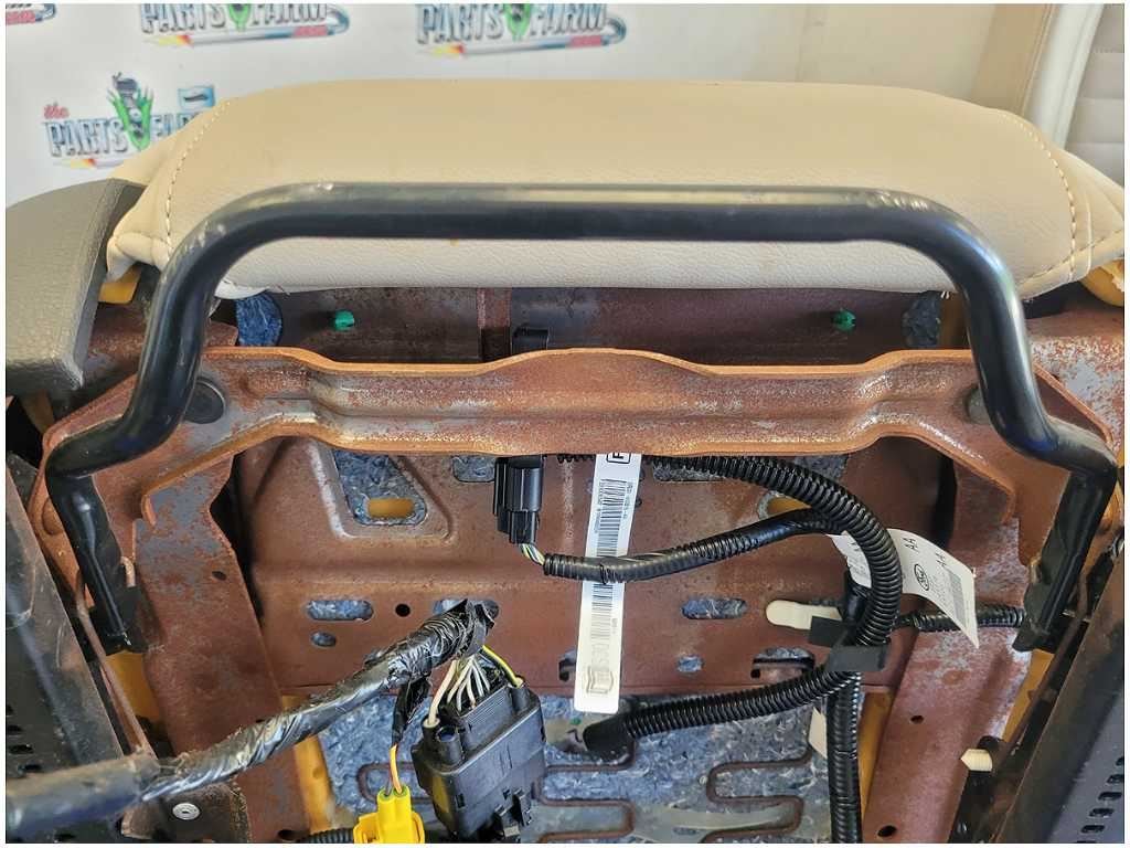 2013 - 2014 Ford Mustang GT Convertible Set Leather Bucket Seats Power Stone 2879 - The Parts Farm