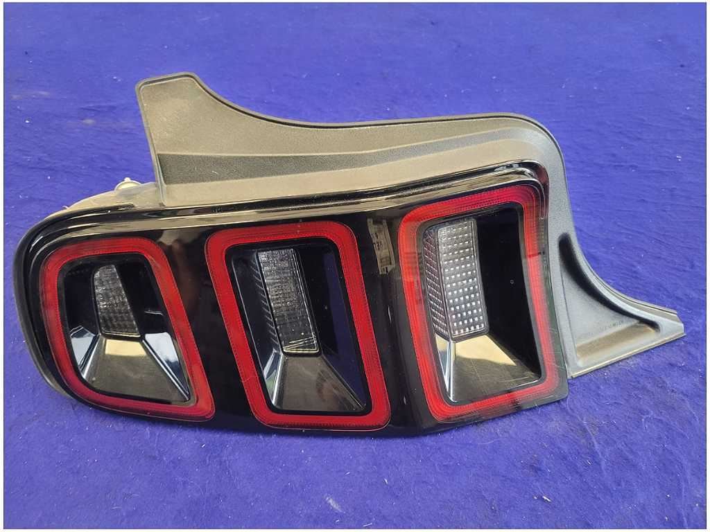 2013 - 2014 Ford Mustang GT Driver Rear Taillight Lamp Brake Lens 2714 - The Parts Farm