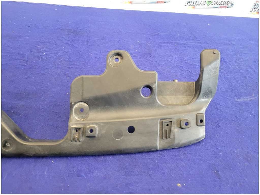 2013 - 2014 Ford Mustang GT Front Bumper Bracket Support Hold Plastic 2728 - The Parts Farm
