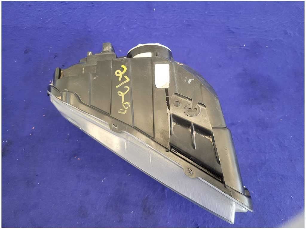 2013 - 2014 Ford Mustang GT Passenger Front HID Xenon Headlight Right 2728 - The Parts Farm