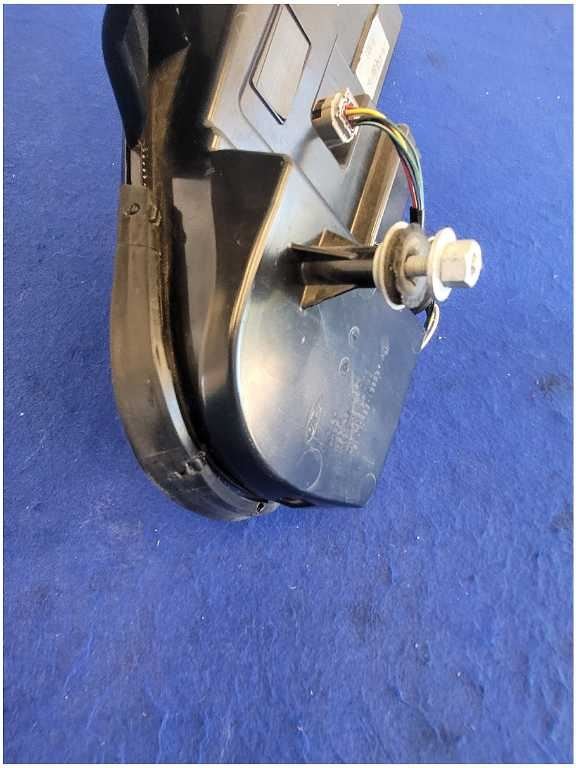 2013 - 2014 Ford Mustang GT Passenger Rear Taillight Lamp *For Parts" 2785 - The Parts Farm