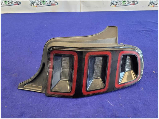 2013 - 2014 Ford Mustang GT Passenger Taillight Sequential Lamp Brake Lens 2721 - The Parts Farm