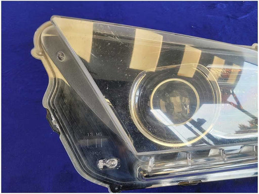 2013-2014 Ford Mustang GT S197 Driver Front HEadlight HID Xenon Left 2728
