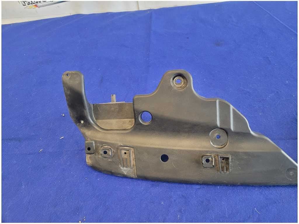2013 - 2014 Ford Mustang GT S197 Front Bumper Support Brace Upper Bracker 2879 - The Parts Farm