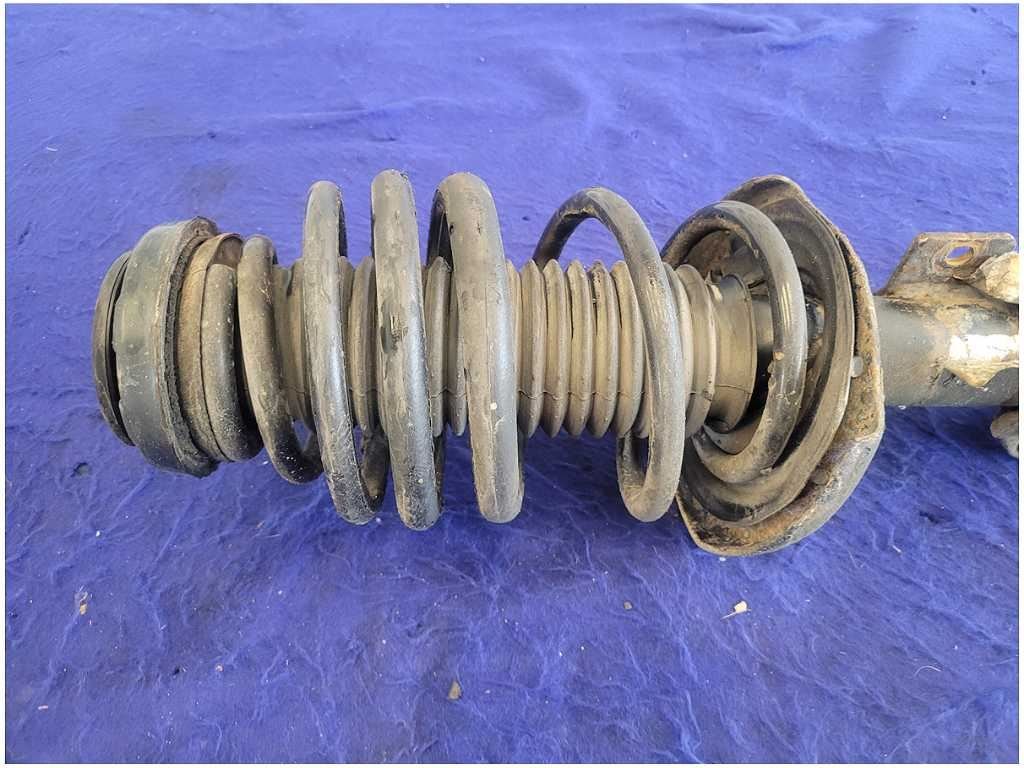 2013 - 2015 Chevrolet Camaro SS Passenger Front Strut Spring Suspension 2719 - The Parts Farm