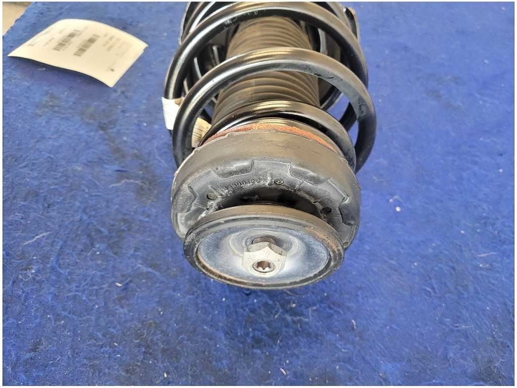 2013-2015 Chevrolet Camaro ZL1 SS Passenger Front Magnetic Ride Strut Right 2914 - The Parts Farm