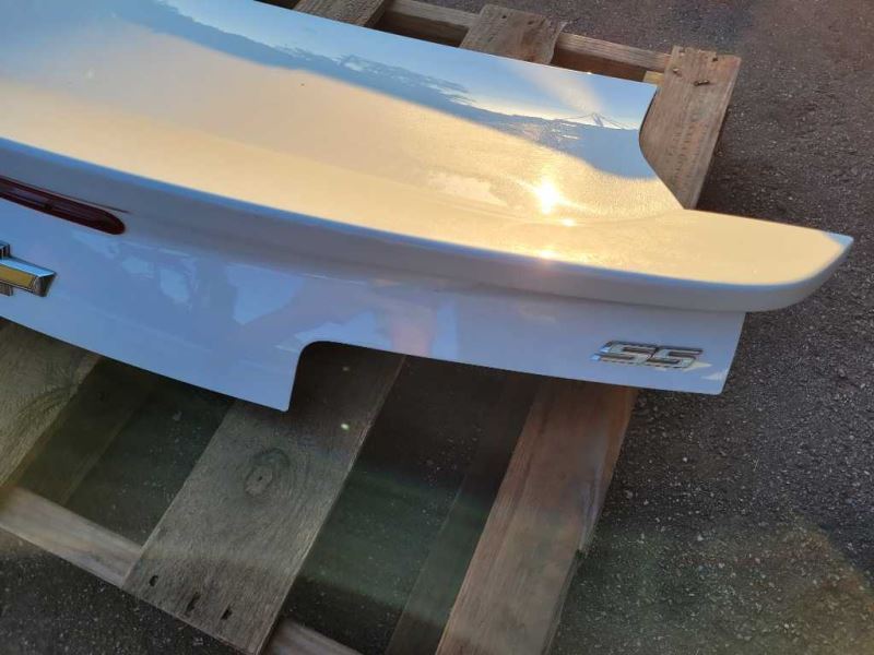 2014 - 2015 Chevrolet Camaro SS Coupe Rear Back Deck Lid Spoiler D80 Paint White - The Parts Farm