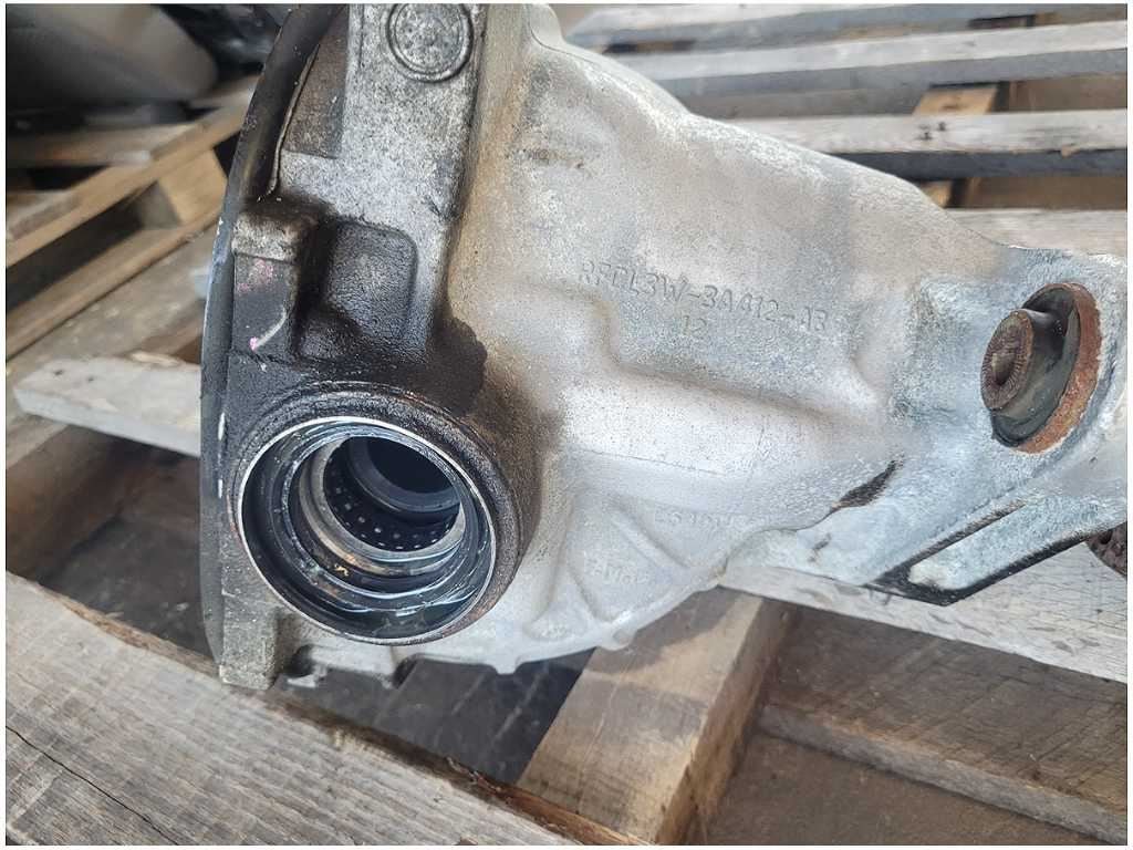 2015 - 2017 Ford F150 4x4 Pickup Truck 3.31 Front Axle Differential Gear 2765 - The Parts Farm