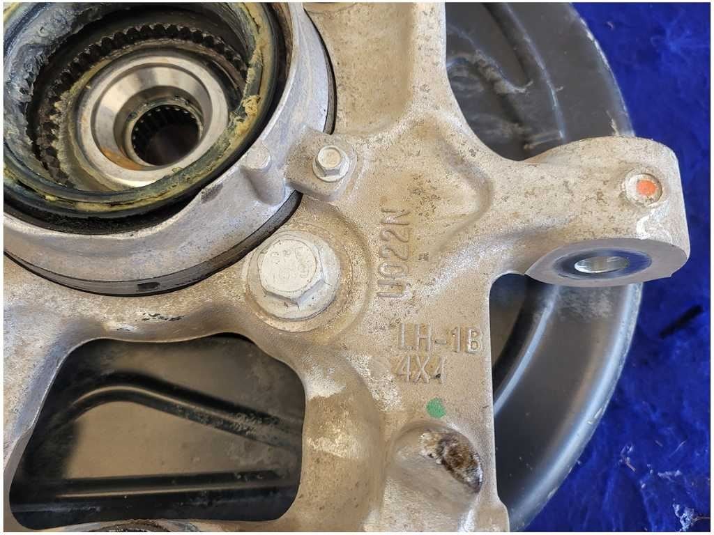 2015 - 2017 Ford F150 4x4 Pickup Truck Driver Front Spindle Knuckle 2755 - The Parts Farm