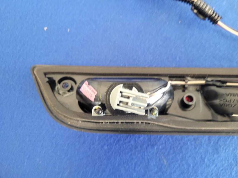2015 - 2017 Ford F150 4x4 Pickup Truck Rear Third Brake Light Upper Cab 2505 - The Parts Farm