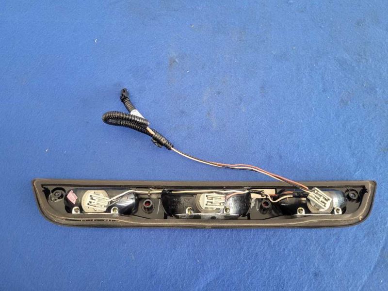 2015 - 2017 Ford F150 4x4 Pickup Truck Rear Third Brake Light Upper Cab 2505 - The Parts Farm