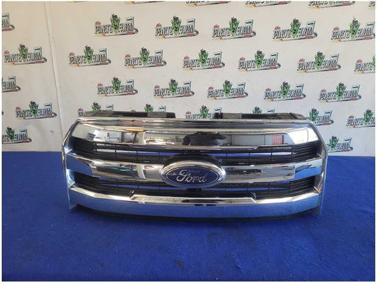 2015 - 2017 Ford F150 F - 150 Pickup Truck Front Grill 3 Bar Emblem Shutter 2786 - The Parts Farm