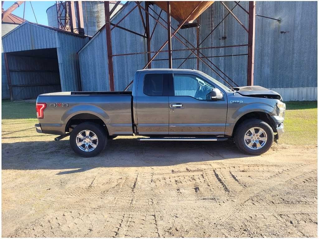2015 - 2017 Ford F150 F - 150 Truck Driver Rear Side Door Extended Cab Paint J7 2797 - The Parts Farm