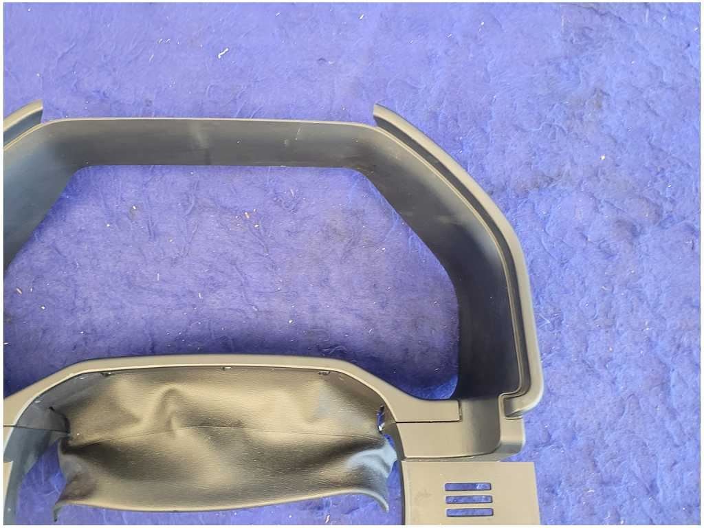 2015 - 2017 Ford F150 Pickup Truck Bezel Cluster Gauge Driver Dash 2765 - The Parts Farm