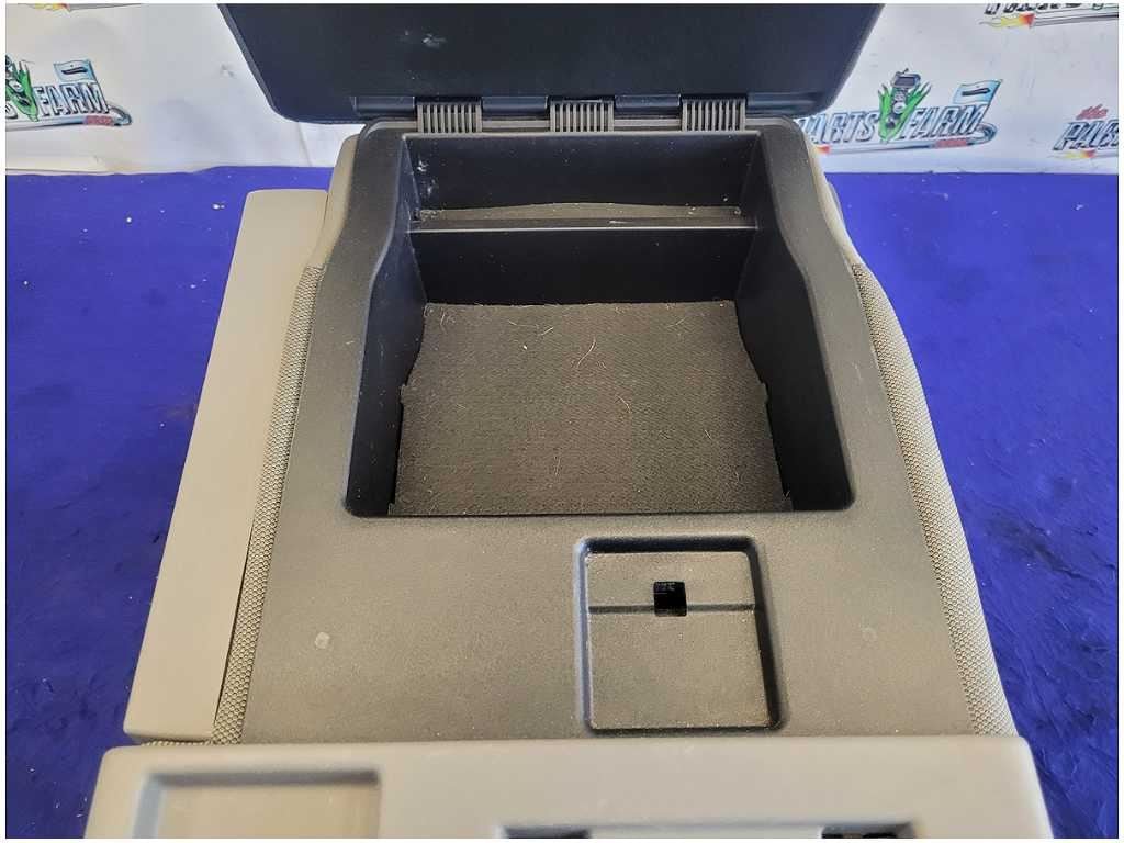 2015 - 2017 Ford F150 Pickup Truck Center Bench Rear Seat Belt Retractor 2765 - The Parts Farm
