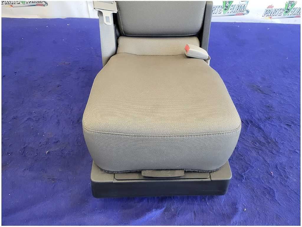 2015 - 2017 Ford F150 Pickup Truck Center Bench Rear Seat Belt Retractor 2765 - The Parts Farm