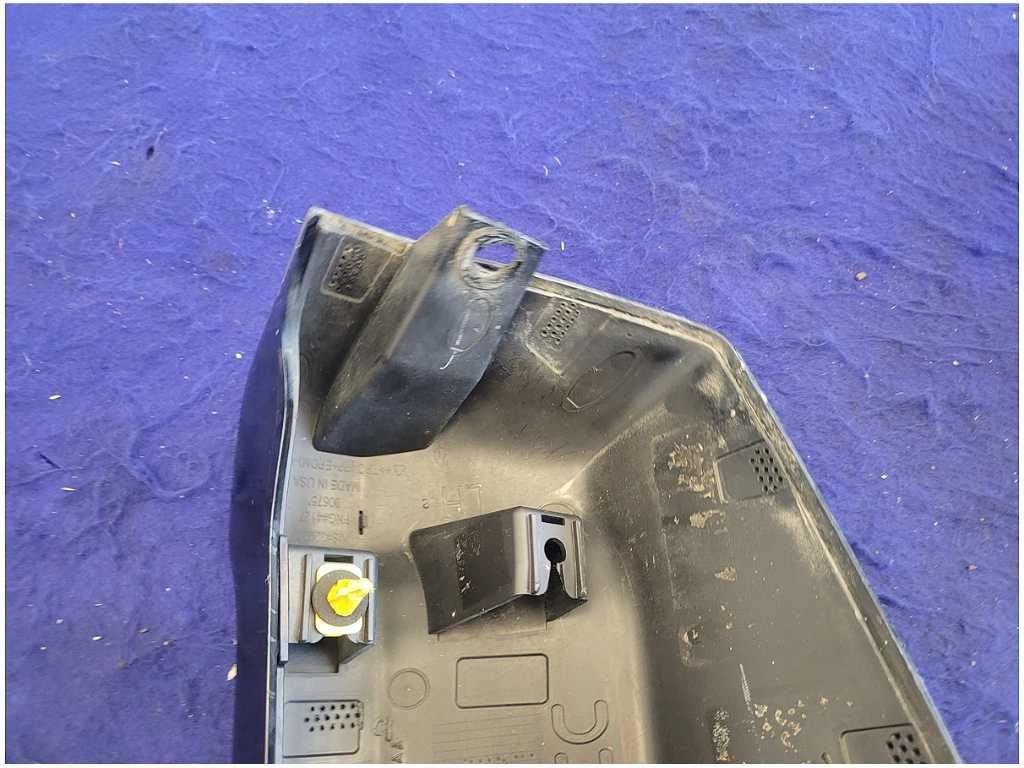 2015 - 2017 Ford F150 Pickup Truck Driver Corner Cab Molding Paint G1 2765 - The Parts Farm
