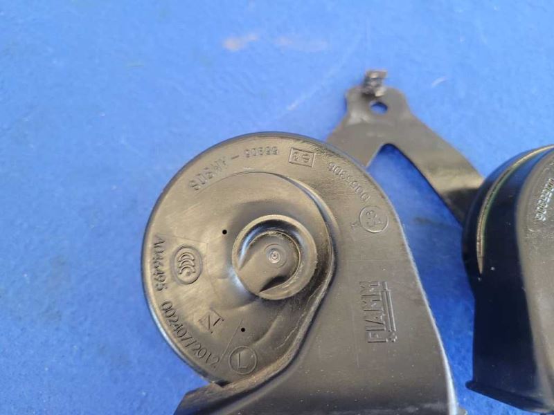 2015 - 2017 Ford F150 Pickup Truck Front Dual Horn Emergency Noise 2509 - The Parts Farm