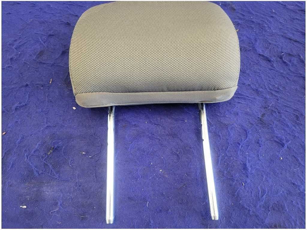 2015 - 2017 Ford F150 Pickup Truck Passenger Front Headrest Cloth Gray 2765 - The Parts Farm