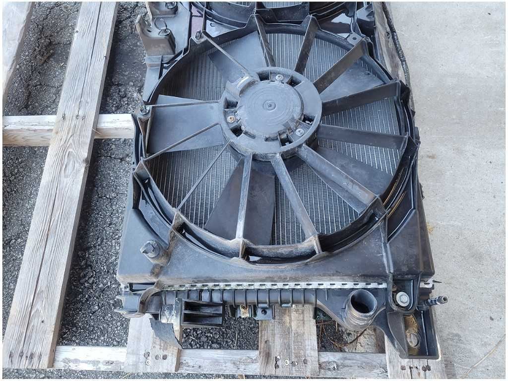 2015 - 2017 Ford F150 Pickup Truck Radiator Fan Condenser Auto Trans Cooling 2765 - The Parts Farm