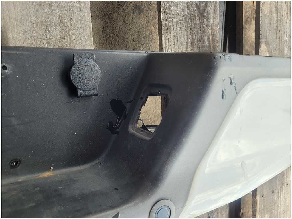 2015 - 2017 Ford F150 Pickup Truck Rear Bumper Cover Hitch Receiver *Read* 2733 - The Parts Farm