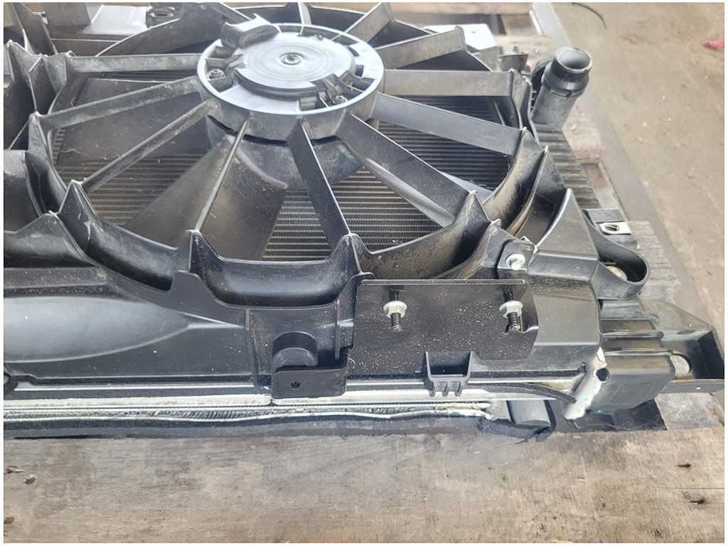 2015 - 2017 Ford F150 Roush Pickup Truck Front Radiator Fan Engine Cooling 2733 - The Parts Farm