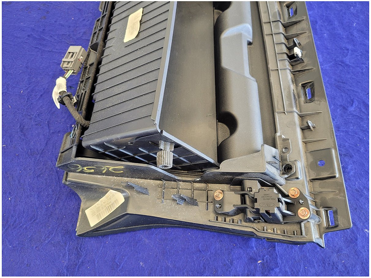 2015 - 2017 Ford Mustang GT Coupe Passenger Dash Lower Knee Air Bag 2656 - The Parts Farm