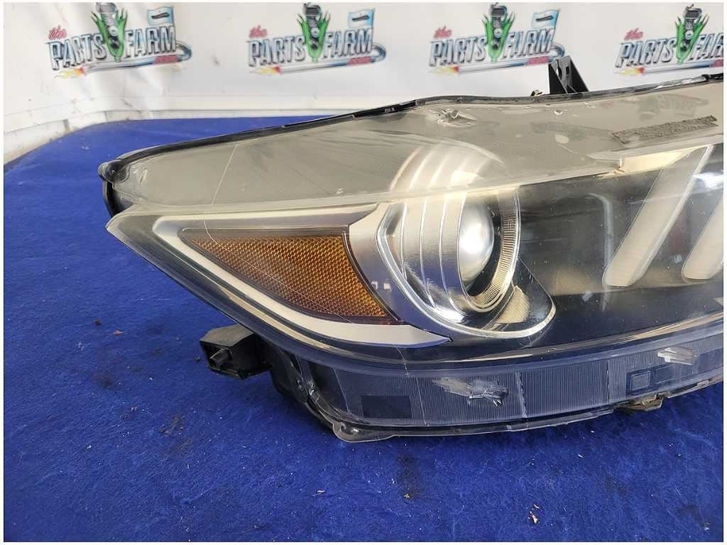 2015 - 2017 Ford Mustang GT Passenger RH Headlight HID Lamp Ballast Light 2748 - The Parts Farm