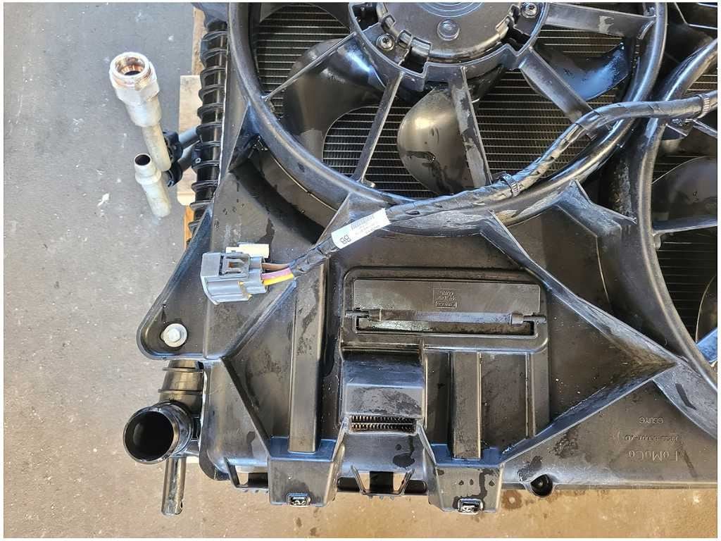 2015 - 2017 Ford Mustang GT Radiator A/T No Performance Package Fan Condenser 2801 - The Parts Farm