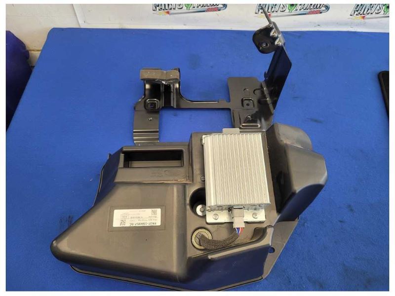 2015 - 2017 Ford Mustang GT Rear Subwoofer Trunk Speaker 8" Convertible 2601 - The Parts Farm