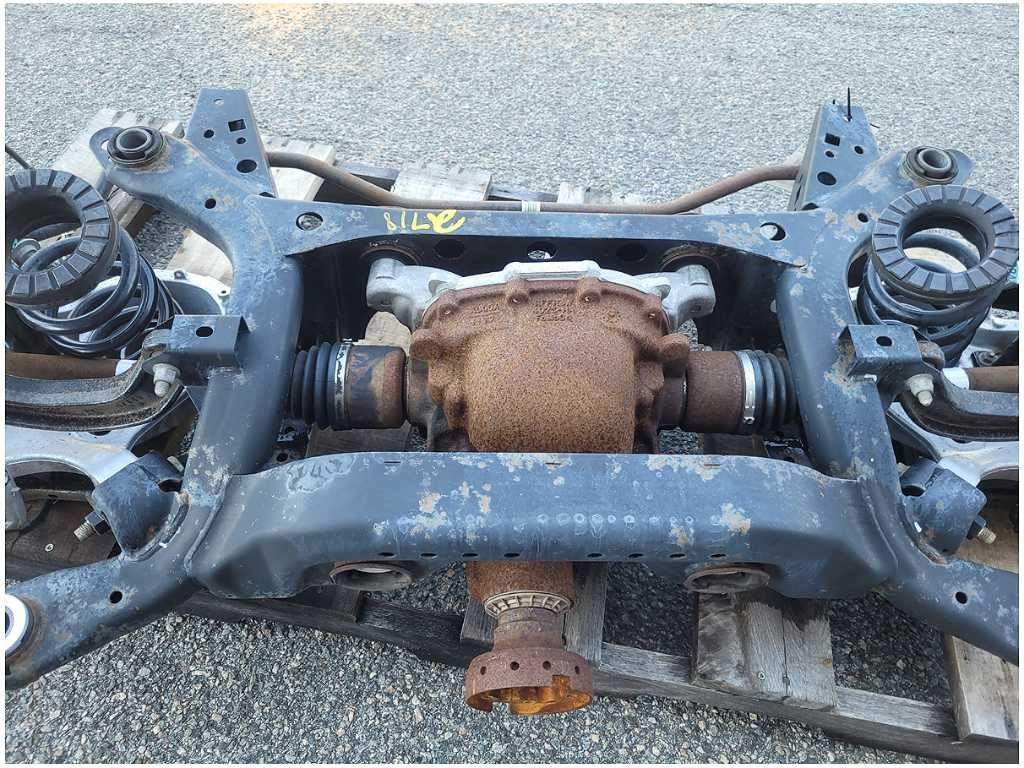 2015 - 2017 Ford Mustang GT S550 3.31 8.8 Differential IRS Axle Carrier M/T 2718 - The Parts Farm