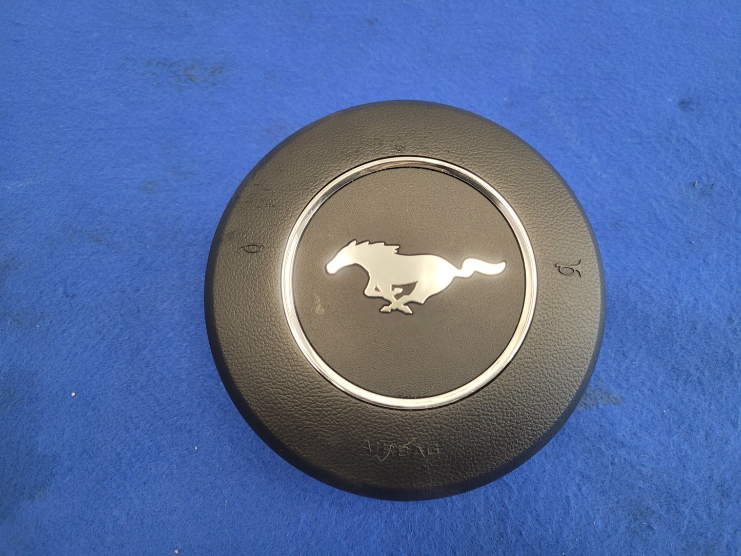 2015 - 2017 Ford Mustang GT S550 Air Bag Driver Steering Wheel Left Dash 2671 - The Parts Farm