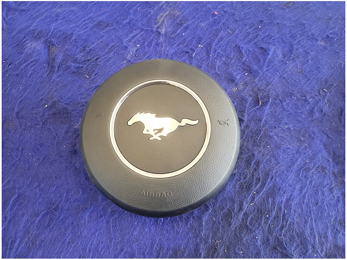 2015 - 2017 Ford Mustang GT S550 Air Bag Driver Steering Wheel Left Dash 2740 - The Parts Farm