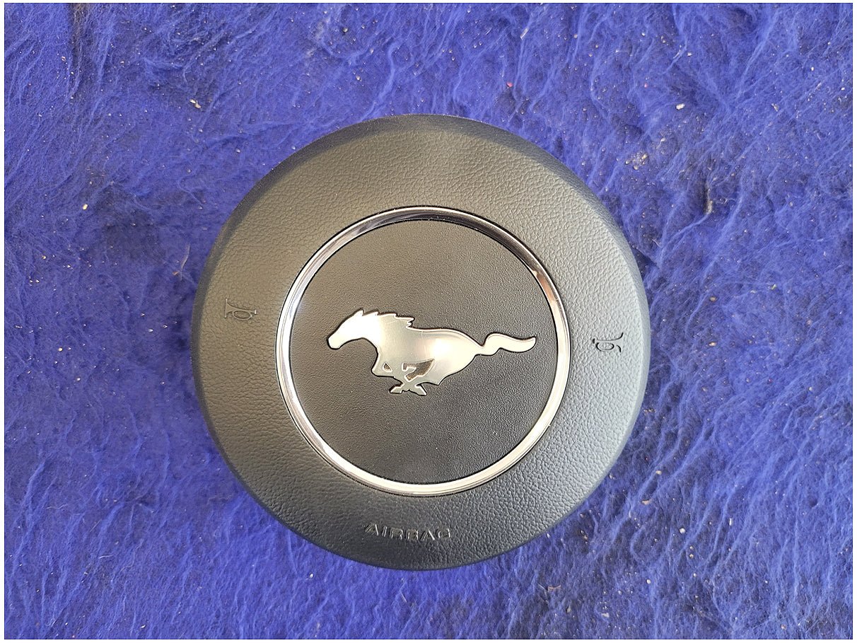 2015 - 2017 Ford Mustang GT S550 Air Bag Driver Steering Wheel Left Dash 2740 - The Parts Farm