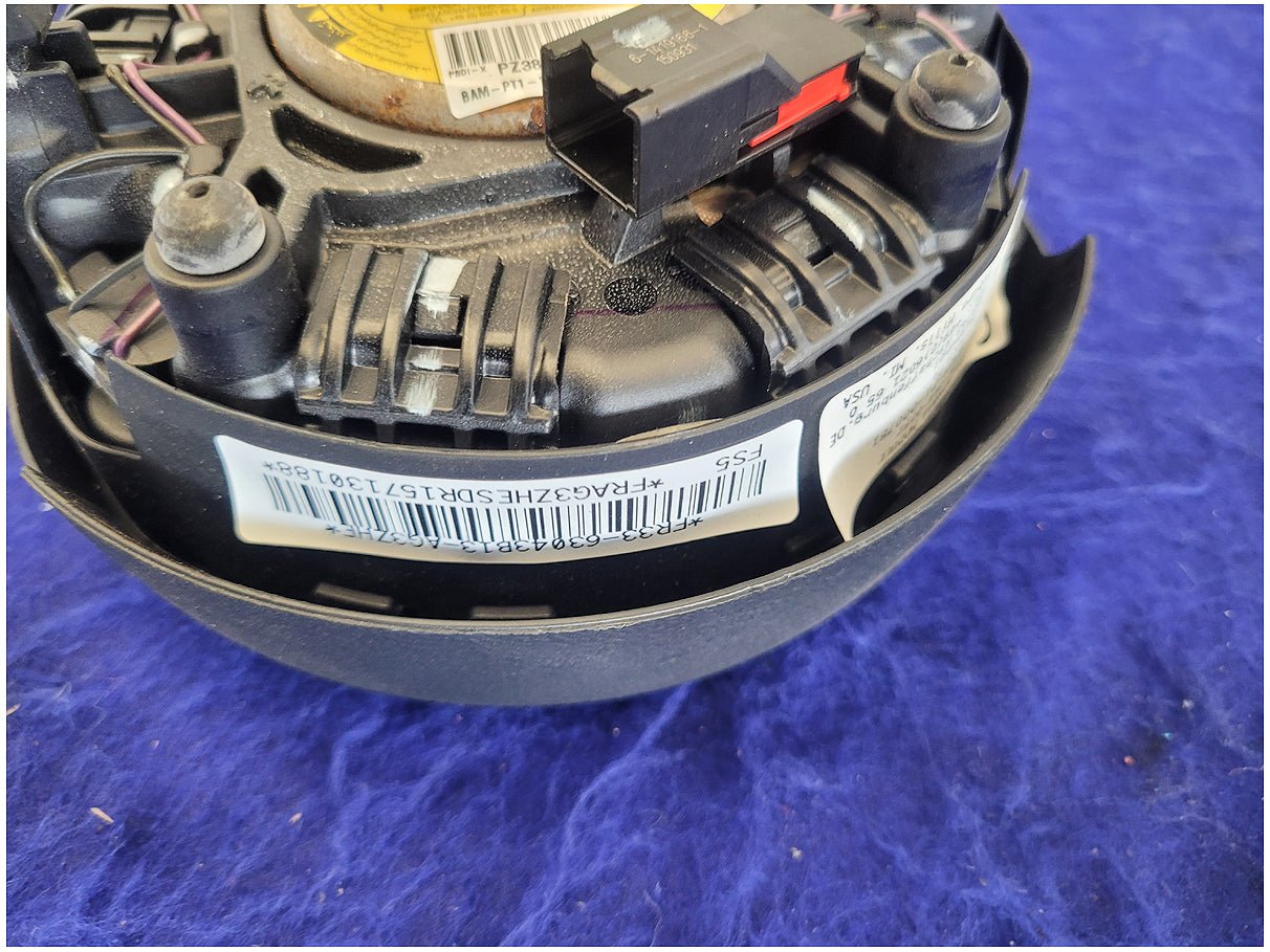 2015 - 2017 Ford Mustang GT S550 Air Bag Driver Steering Wheel Left Dash 2752 - The Parts Farm