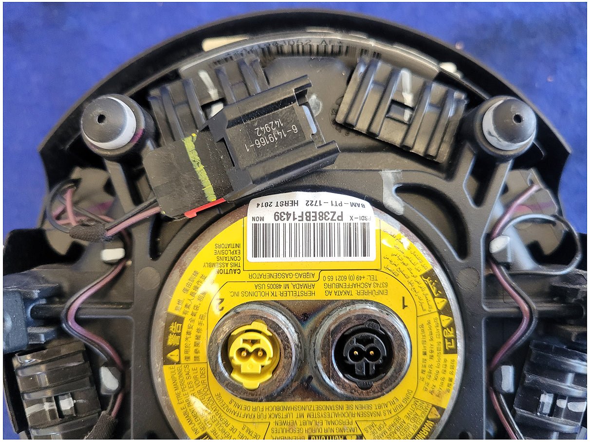 2015 - 2017 Ford Mustang GT S550 Air Bag Driver Steering Wheel Left Dash 2777 - The Parts Farm