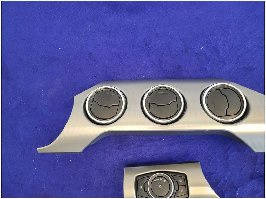 2015 - 2017 Ford Mustang GT S550 Dash Trim Kit Panel Cover Vent Molding 2718 - The Parts Farm