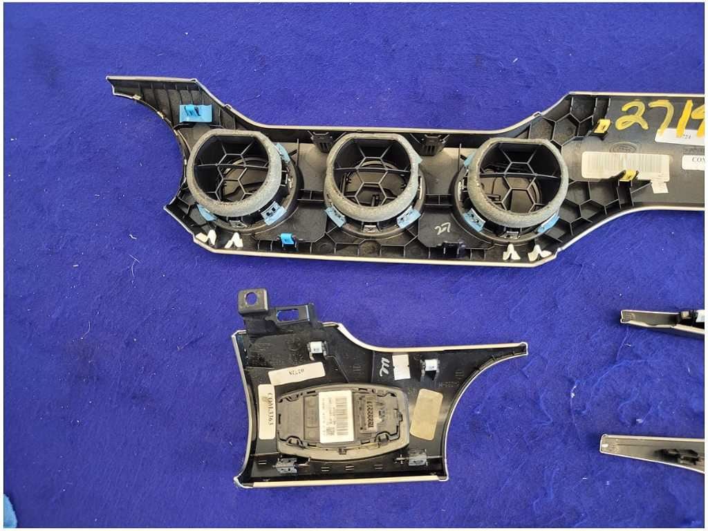 2015 - 2017 Ford Mustang GT S550 Dash Trim Kit Panel Cover Vent Molding 2718 - The Parts Farm