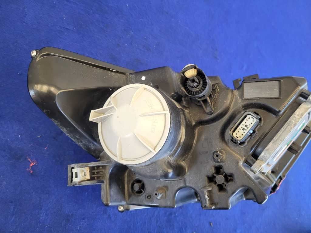 2015 - 2017 Ford Mustang GT S550 Driver Front Headlight HID Lamp Light 2778 - The Parts Farm