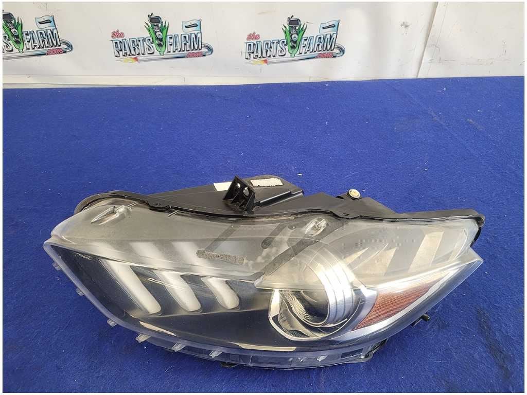 2015 - 2017 Ford Mustang GT S550 Driver Left Headlight HID Lamp Ballast 2748 - The Parts Farm