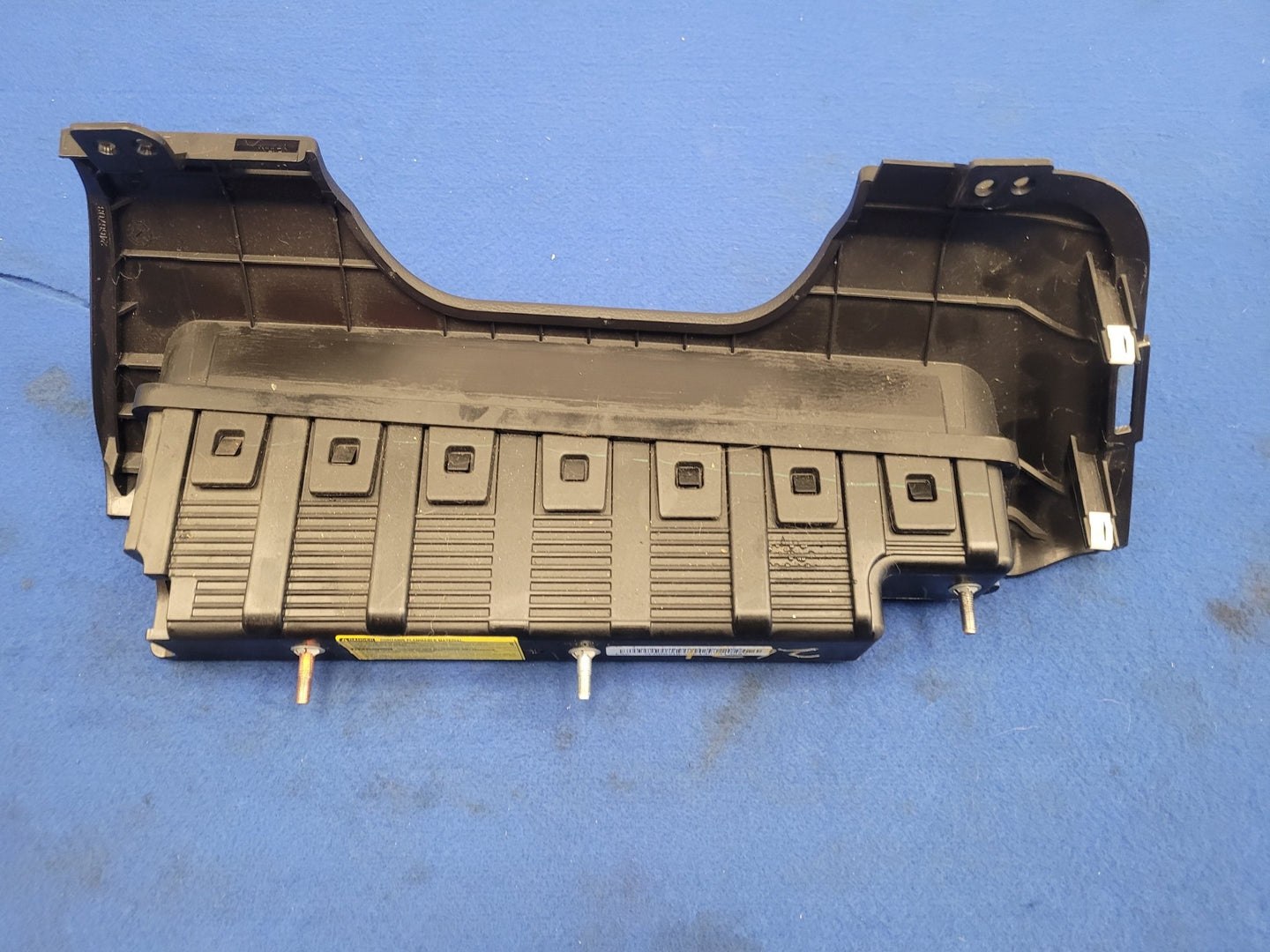 2015 - 2017 Ford Mustang GT S550 Driver Lower Knee Air Bag 2671 - The Parts Farm