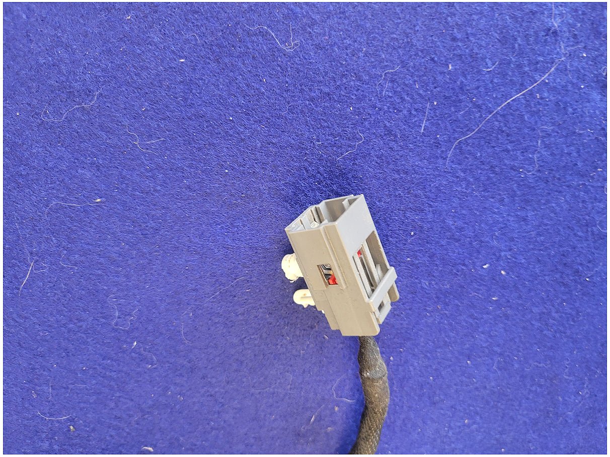 2015 - 2017 Ford Mustang GT S550 Driver Lower Knee Air Bag 2729 - The Parts Farm