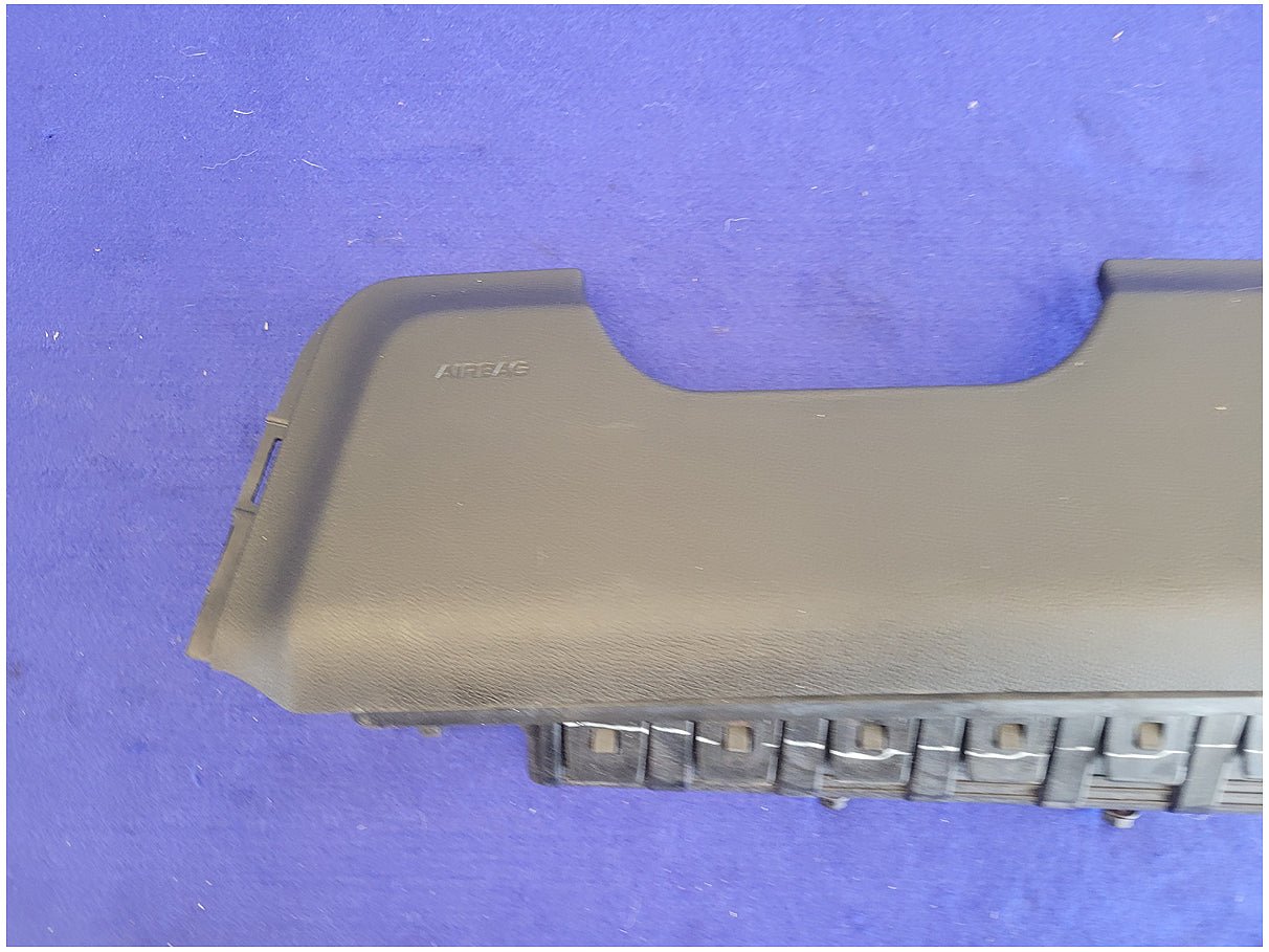 2015 - 2017 Ford Mustang GT S550 Driver Lower Knee Air Bag 2729 - The Parts Farm