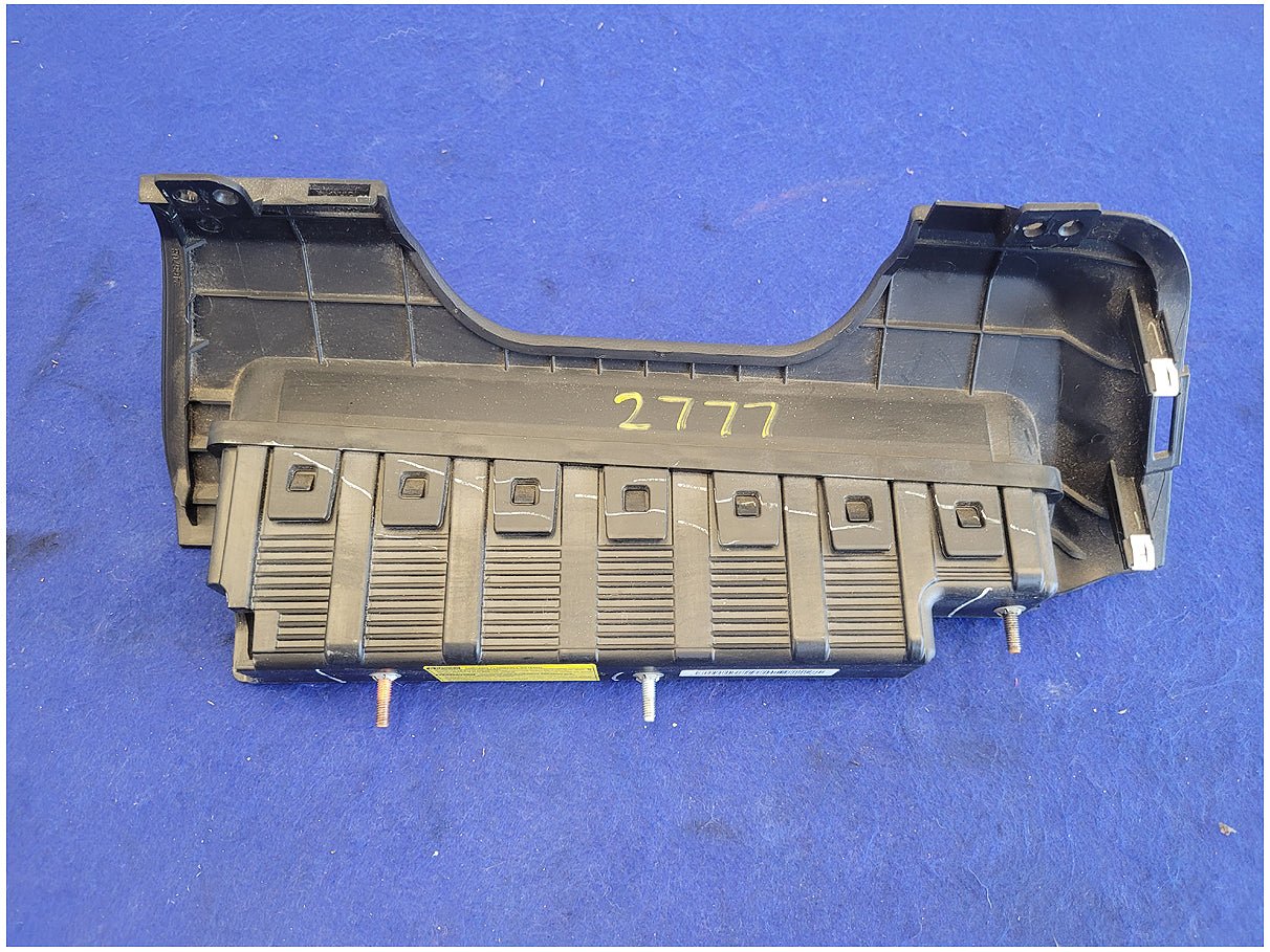 2015 - 2017 Ford Mustang GT S550 Driver Lower Knee Air Bag Left Dash 2777 - The Parts Farm