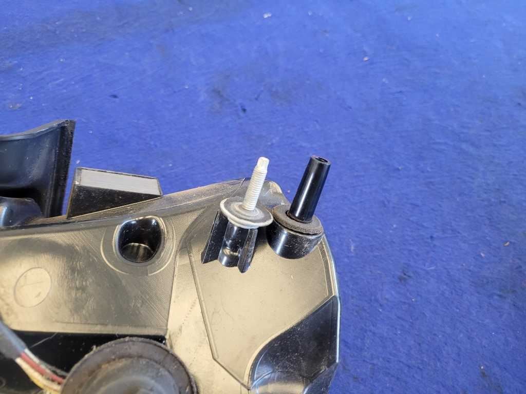 2015 - 2017 Ford Mustang GT S550 Driver Rear Taillight Lamp Light Brake 2778 - The Parts Farm