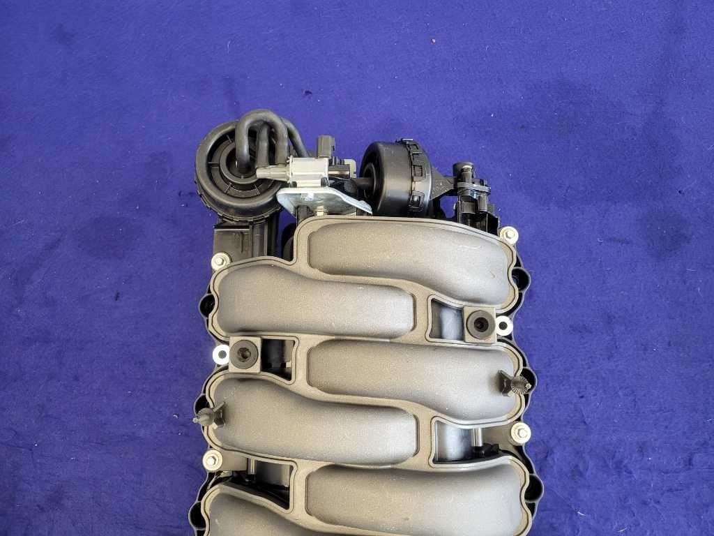 2015 - 2017 Ford Mustang GT S550 Intake Manifold Coyote Engine - The Parts Farm