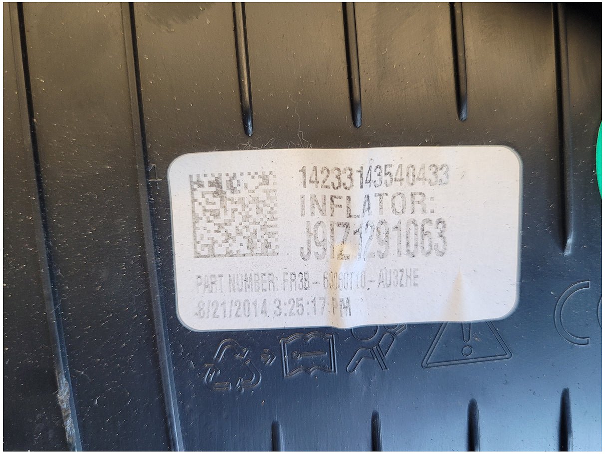 2015 - 2017 Ford Mustang GT S550 Passenger Air Bag Glove Box Dash Front 2718 - The Parts Farm