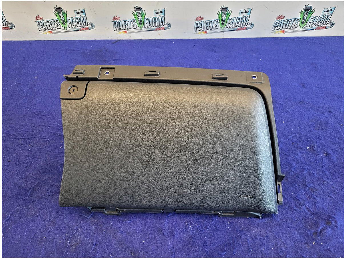 2015 - 2017 Ford Mustang GT S550 Passenger Air Bag Glove Box Dash Front 2718 - The Parts Farm