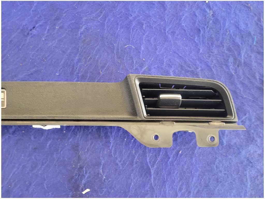 2015 - 2017 Ford Mustang GT S550 Passenger Dash Plaque Emblem 2752 - The Parts Farm