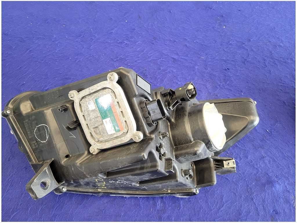 2015 - 2017 Ford Mustang GT S550 Passenger Front Headlight Lamp Light *Read* 2709 - The Parts Farm